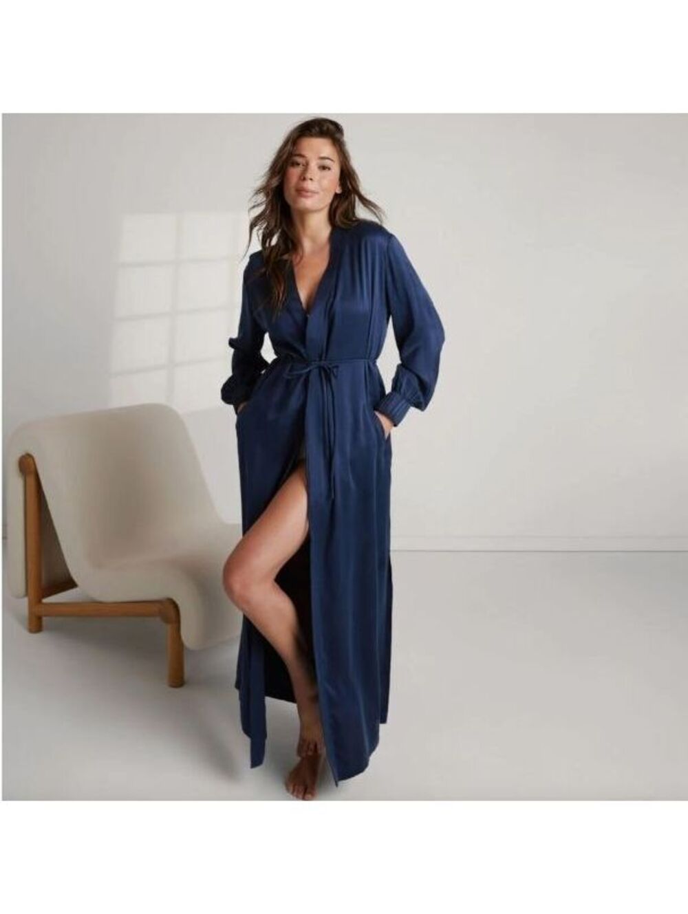 Lunya Women's Silk Long Robe Washable Silk Robe XS/S Luxury Navy Blue